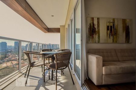 Apartamento à venda com 74m², 2 quartos e 1 vagaSala e Varanda