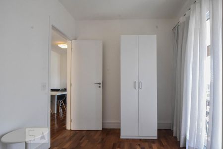 Apartamento à venda com 74m², 2 quartos e 1 vagaQuarto 02