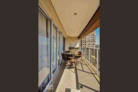 Apartamento à venda com 74m², 2 quartos e 1 vagaVaranda