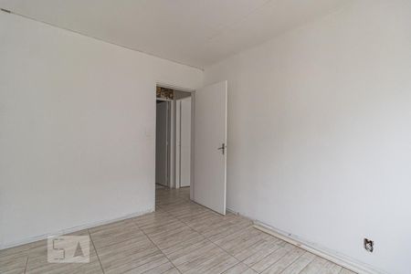 Quarto 2 de apartamento para alugar com 2 quartos, 68m² em Humaitá, Porto Alegre