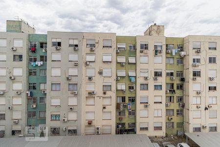 Vista da Sala de apartamento para alugar com 2 quartos, 68m² em Humaitá, Porto Alegre