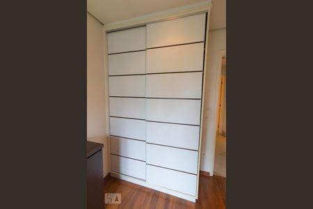 Quarto de apartamento para alugar com 2 quartos, 98m² em Cidade Monções, São Paulo