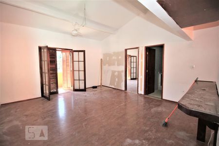 Sala de casa de condomínio para alugar com 3 quartos, 110m² em Pechincha, Rio de Janeiro
