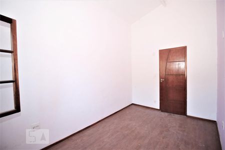 Quarto 1 de casa de condomínio para alugar com 3 quartos, 110m² em Pechincha, Rio de Janeiro