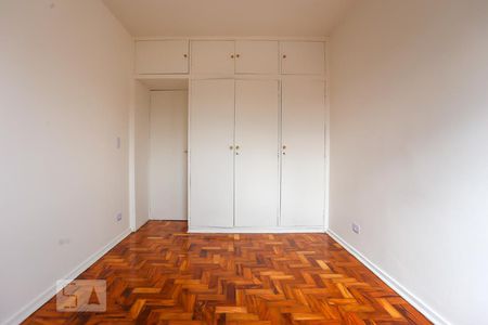 Studio à venda com 45m², 1 quarto e 1 vaga Studio à venda com 45m², 1 quarto e 1 vagaQuarto