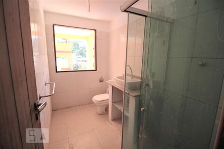 Banheiro da Suíte 2 de casa de condomínio à venda com 2 quartos, 90m² em Pechincha, Rio de Janeiro