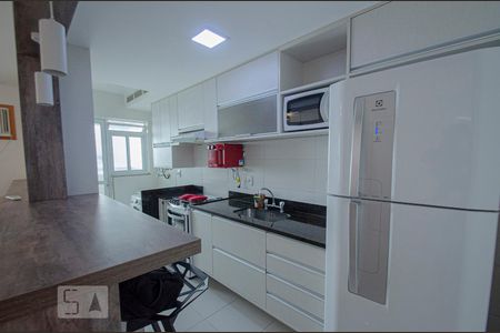 Cozinha de apartamento para alugar com 2 quartos, 64m² em Tijuca, Rio de Janeiro