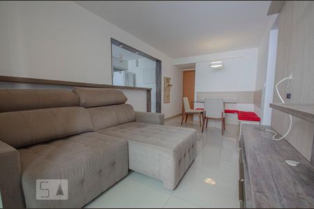 Sala de apartamento para alugar com 2 quartos, 64m² em Tijuca, Rio de Janeiro