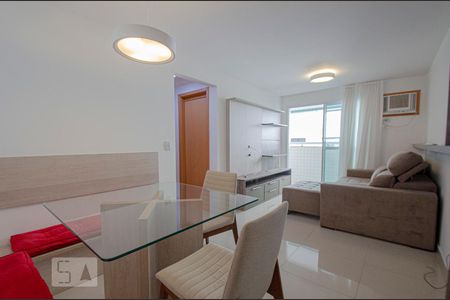 Sala de apartamento para alugar com 2 quartos, 64m² em Tijuca, Rio de Janeiro