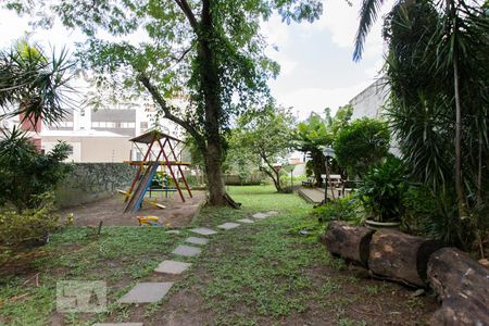 Apartamento para alugar com 336m², 3 quartos e 3 vagas Apartamento para alugar com 336m², 3 quartos e 3 vagasPátio