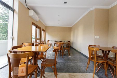 Apartamento para alugar com 336m², 3 quartos e 3 vagas Apartamento para alugar com 336m², 3 quartos e 3 vagasSalãod e Festas