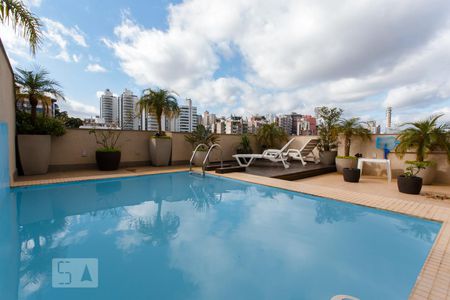 Apartamento para alugar com 336m², 3 quartos e 3 vagas Apartamento para alugar com 336m², 3 quartos e 3 vagasPiscina