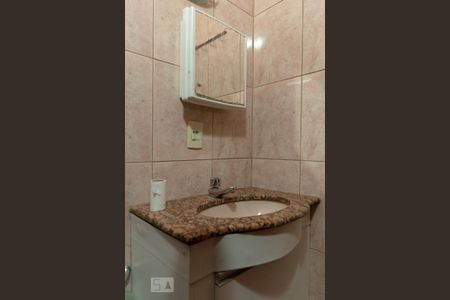Apartamento para alugar com 65m², 2 quartos e 1 vagaBanheiro