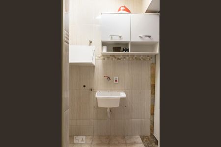 Apartamento para alugar com 65m², 2 quartos e 1 vagaCozinha - Armários