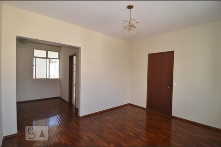 Sala de apartamento para alugar com 3 quartos, 100m² em Coração de Jesus, Belo Horizonte
