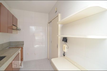 Apartamento para alugar com 100m², 3 quartos e 2 vagasCozinha