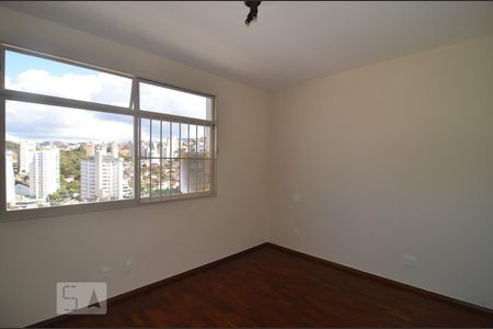 Suíte de apartamento para alugar com 3 quartos, 100m² em Coração de Jesus, Belo Horizonte