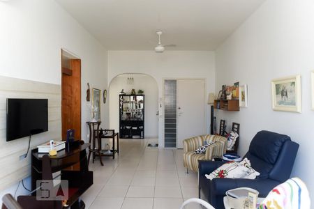 Sala de Apartamento com 2 quartos, 100m² Ipanema