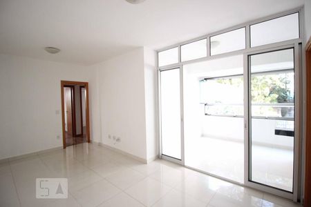 Sala de apartamento para alugar com 3 quartos, 95m² em Santo Antônio, Belo Horizonte
