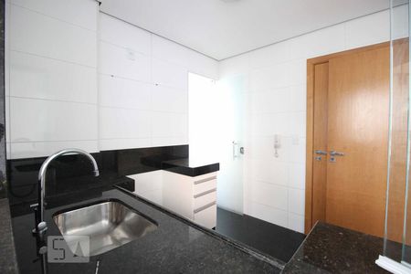 Cozinha de apartamento para alugar com 3 quartos, 95m² em Santo Antônio, Belo Horizonte