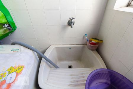 Apartamento para alugar com 70m², 3 quartos e 1 vagaÁrea de Serviço