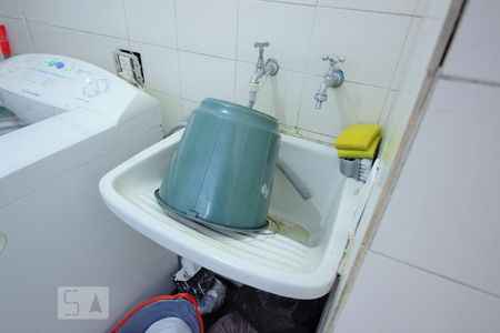 Apartamento à venda com 70m², 2 quartos e 1 vagaÁrea de Serviço