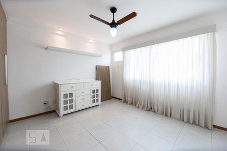 Apartamento à venda com 55m², 3 quartos e 2 vagasSuíte