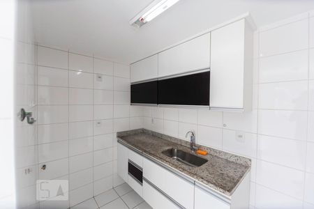 Apartamento à venda com 55m², 3 quartos e 2 vagasCozinha