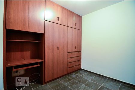 Quarto 1 de apartamento para alugar com 2 quartos, 75m² em Cambuí, Campinas