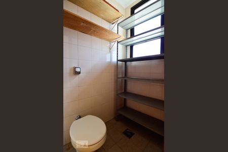 Apartamento para alugar com 75m², 2 quartos e 1 vagaBanheiro de serviço