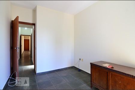 Quarto 2 de apartamento para alugar com 2 quartos, 75m² em Cambuí, Campinas