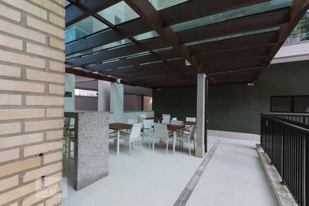 Apartamento à venda com 160m², 4 quartos e 2 vagasÁrea Churrasqueira