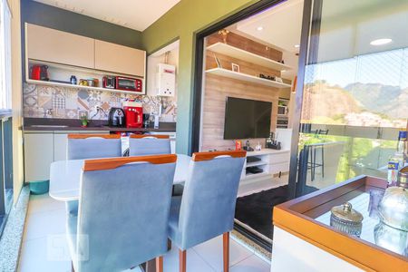 Varanda Sala de apartamento à venda com 4 quartos, 160m² em Pechincha, Rio de Janeiro