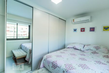 Apartamento à venda com 160m², 4 quartos e 2 vagasQuarto 3 - Suíte