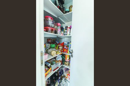 Apartamento à venda com 160m², 4 quartos e 2 vagasDispensa