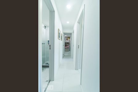 Corredor de apartamento à venda com 4 quartos, 160m² em Pechincha, Rio de Janeiro