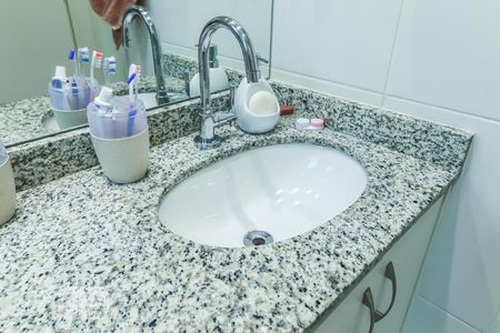 Apartamento à venda com 160m², 4 quartos e 2 vagasBanheiro Quarto 3 - Suíte