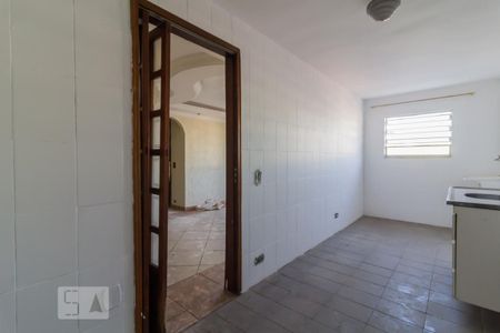 Cozinha de apartamento à venda com 2 quartos, 64m² em Jardim Silvia, Guarulhos