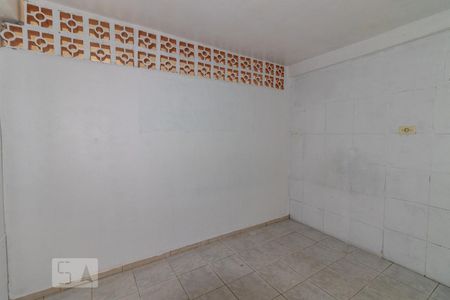 Quarto 1 de casa para alugar com 2 quartos, 54m² em Pilarzinho, Curitiba