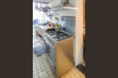 Apartamento para alugar com 84m², 2 quartos e 1 vagaCozinha 