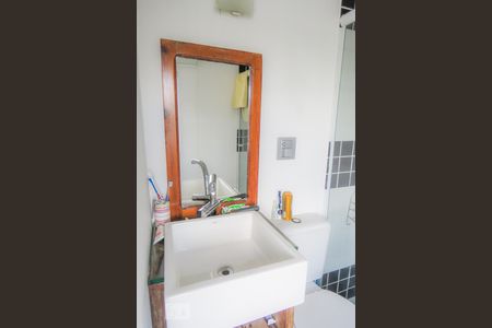 Apartamento para alugar com 84m², 2 quartos e 1 vagaBanheiro suíte 