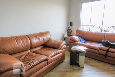 Sala  de apartamento para alugar com 2 quartos, 84m² em Vila Nova Conceição, São Paulo