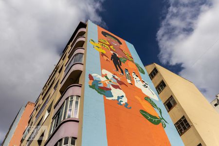 Apartamento para alugar com 72m², 2 quartos e sem vagaFachada