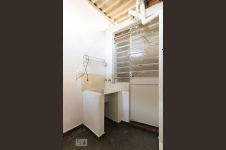 Casa à venda com 110m², 2 quartos e 2 vagasÁrea de Serviço