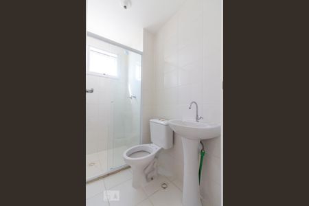 Banheiro de apartamento para alugar com 2 quartos, 44m² em Brás, São Paulo