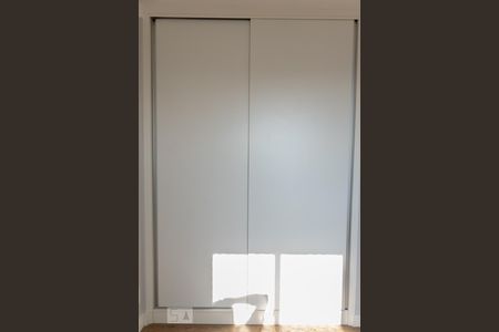 Apartamento para alugar com 75m², 3 quartos e 2 vagasQuarto 2