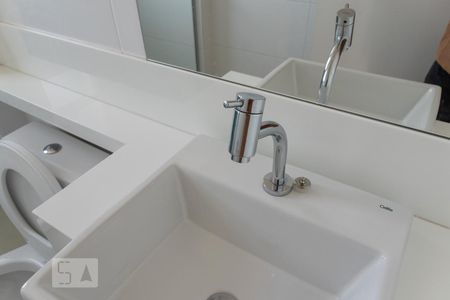 Apartamento para alugar com 75m², 3 quartos e 2 vagasBanheiro Social