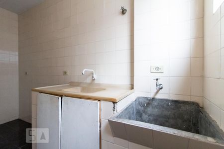 Tanque de apartamento para alugar com 1 quarto, 33m² em Rebouças, Curitiba