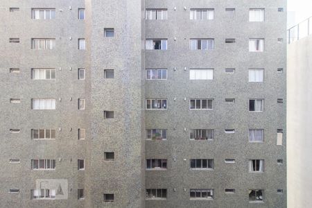 Vista da Sala de apartamento para alugar com 1 quarto, 33m² em Rebouças, Curitiba