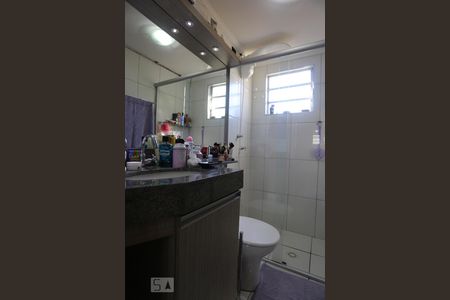 Apartamento à venda com 67m², 3 quartos e 1 vaga Apartamento à venda com 67m², 3 quartos e 1 vagaBanheiro da Suíte